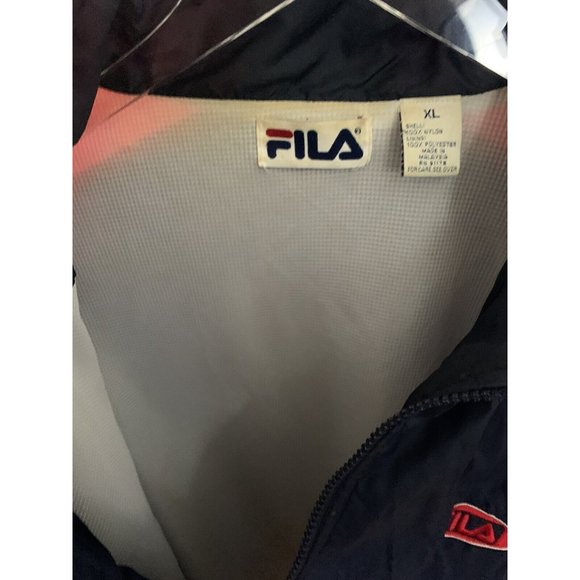 Fila XL Men’s Red/Navy Shell Nylon Full Zip Windreaker Jacket - Picture 6 of 7